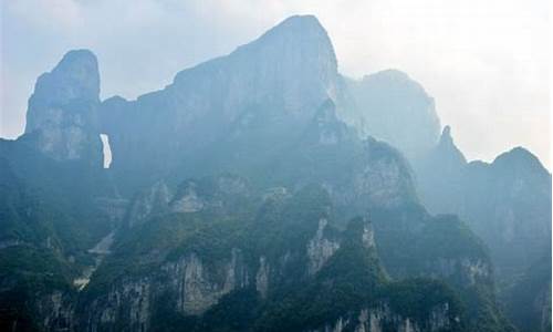 张家界天门山一日游旅游攻略最新-张家界天门山游玩攻略